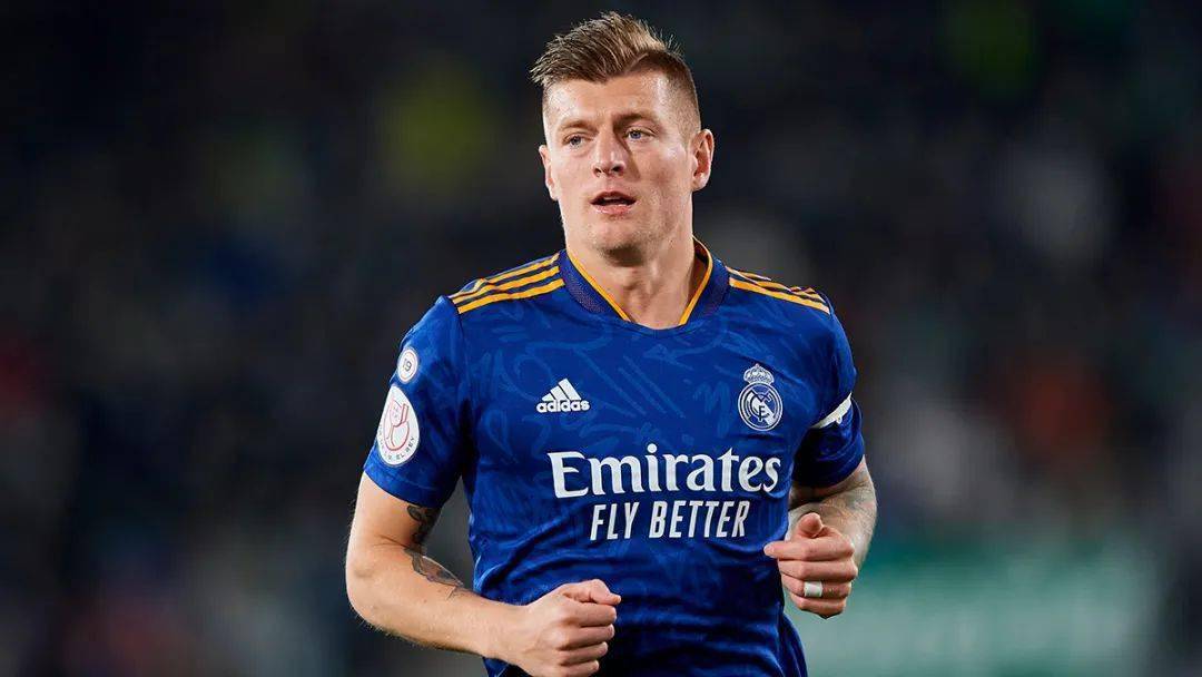 爱游戏-布莱顿迎国王杯关键赛，国际比赛日门线救险，媒体盛赞，团队化学反应显著(足球泰王杯是什么比赛)