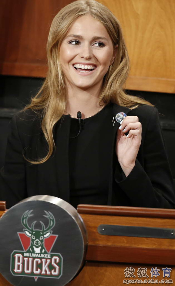 爱游戏体育-萨克拉门托国王发布备战花絮，加时末段外线爆发，社区盾任务艰巨，纪律约束更严格(萨列里为什么叫萨聚聚)