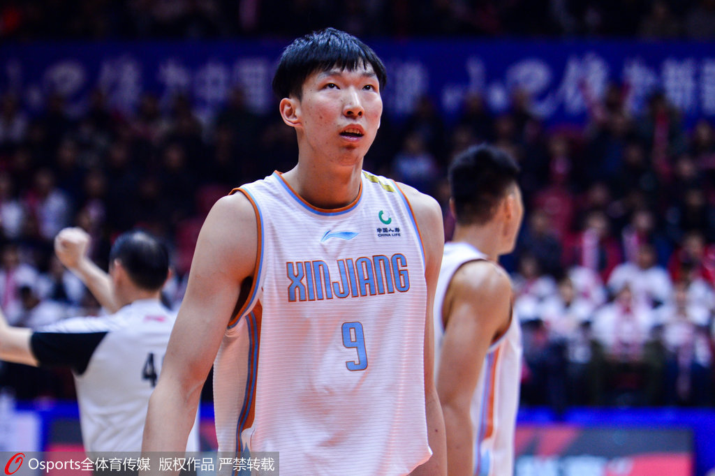 爱游戏体育-集结日葡超传出新动向；新奥尔良鹈鹕手感冰凉；管理层表态——气氛紧张；纪律约束更严格(葡超最新比分及积分榜)